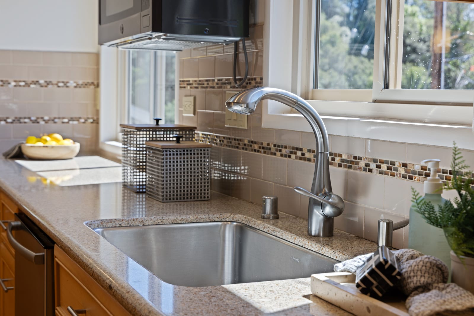 023_84_templar_place_oakland_ca_94618_print_300ppi-32_159