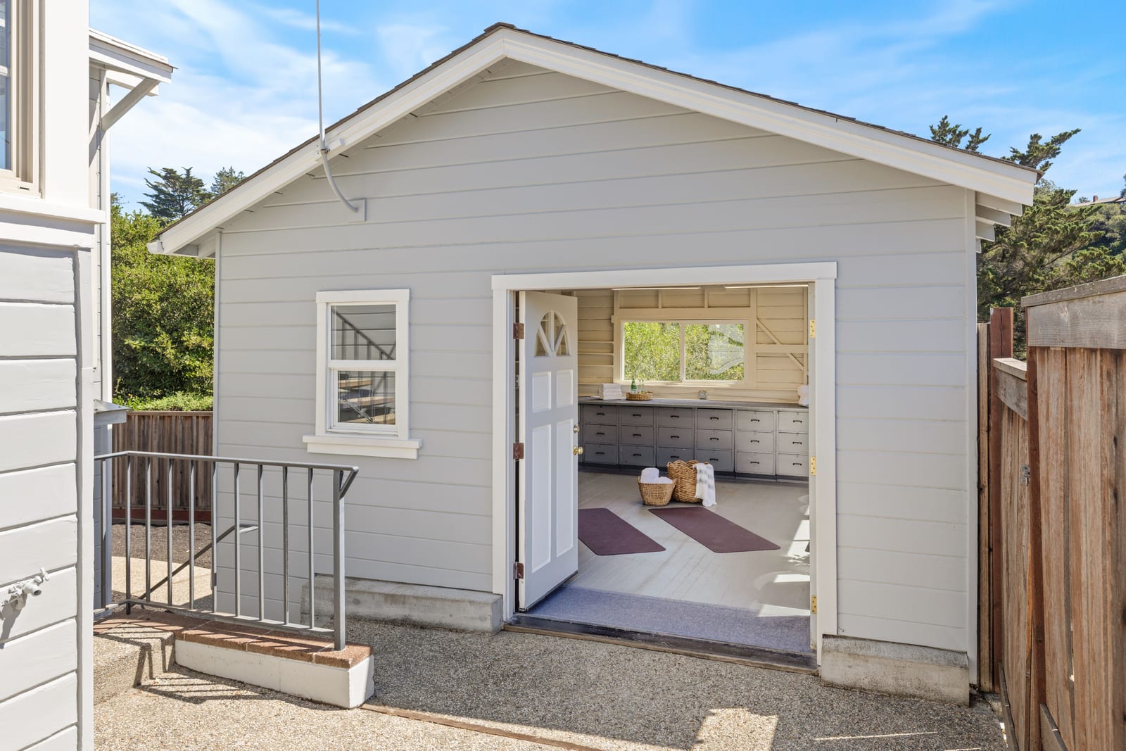 042_84_templar_place_oakland_ca_94618_print_300ppi-46_401