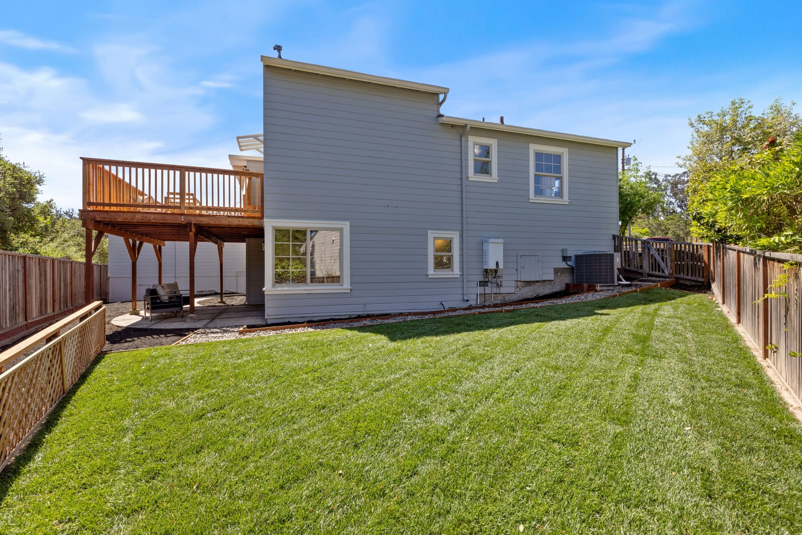 048_84_templar_place_oakland_ca_94618_print_300ppi-50_305